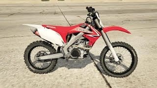IL RENTRE UN MAGNIFIQUE STUNT EN MOTOCROSS SUR GTA 5 ! TOP 5 1 ELHB2D