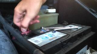 Remplacer batterie voiture - Changement de batterie: Conseil Voiture 1 nk7UCB