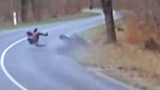 GROSSE CHUTE à moto d'un gendarme apprenti ! 1 wOsnFa