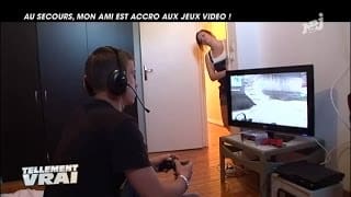 Tellement Vrai - Au secours, mon ami est accro aux jeux video ! - NRJ 12 - 28.10.2016 1 rUtJhk