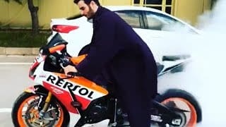 2018 EPIC MOTO MOMENTS Vol 100 1 uJWe0c