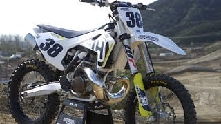 2018 Husqvarna TC250 2 Stroke RAW - Motocross Action Magazine 1 v4pU7D