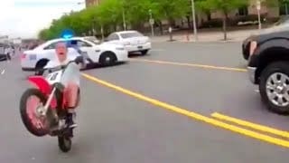 MUST WATCH EPIC MOTO MOMENTS Ep.18 1 BfhdNV