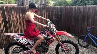 2018 EPIC MOTO MOMENTS Vol 114 #MWL 1 O2oue5