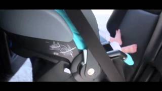 Siège-bébé dans la voiture 1 Vp1ylC