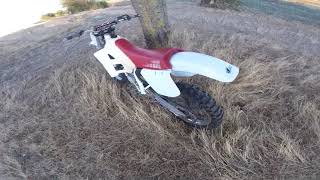 Je trouve une motocross dans les bois VIDÉO+EXPLICATION 1 YhCkcl