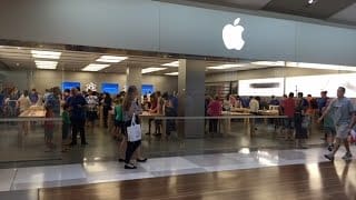 Taking a vintage Macintosh to the Apple Store!! 1 sVUZRQ