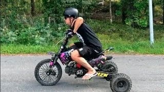 2018 EPIC MOTO MOMENTS Vol 143 #MWL 1 z728M3