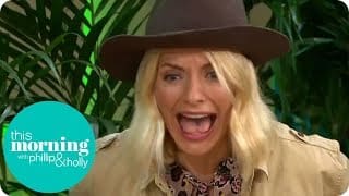 Holly's Bushtucker Trial! | This Morning 1 7UdsKX
