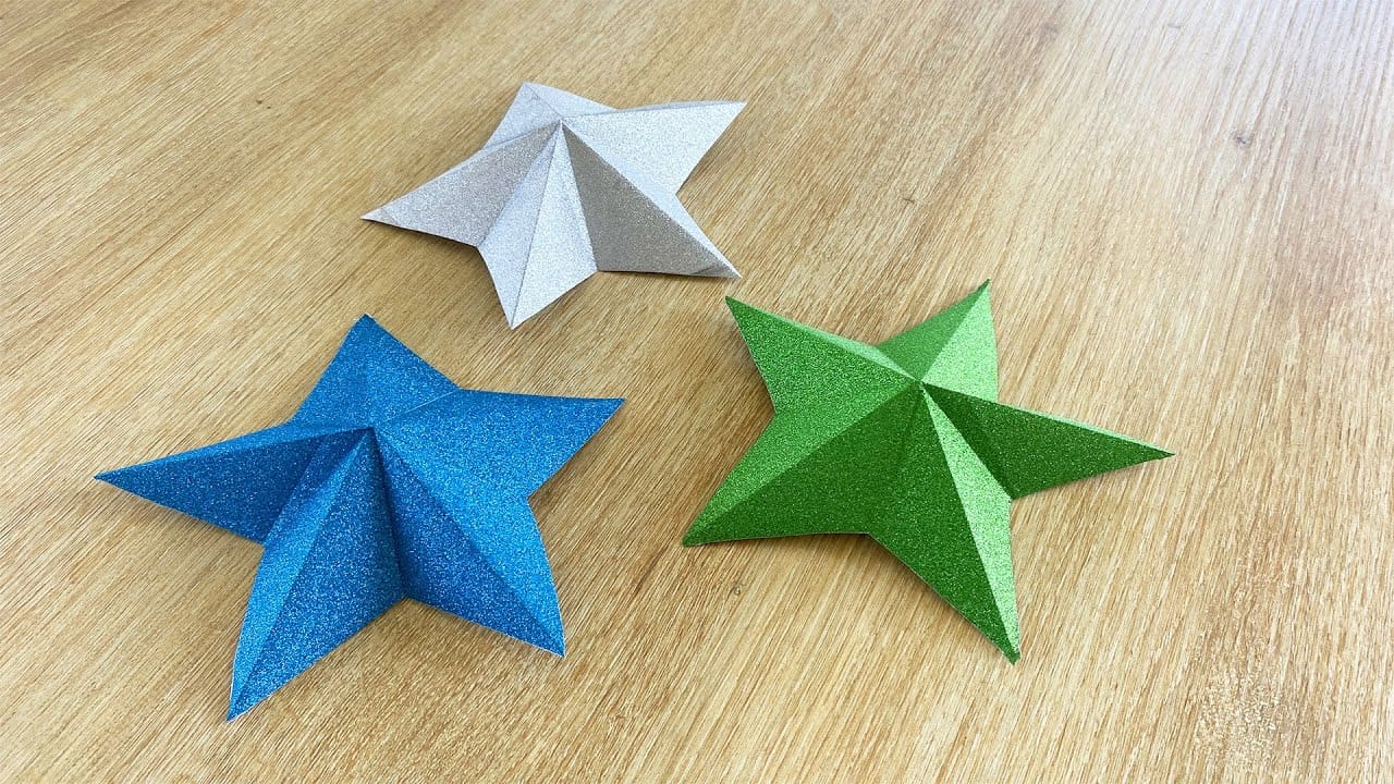 Lot De 120 Feuilles De Papier Origami Carrées Motifs Noël - 15x15 Cm Imprimées Recto-verso